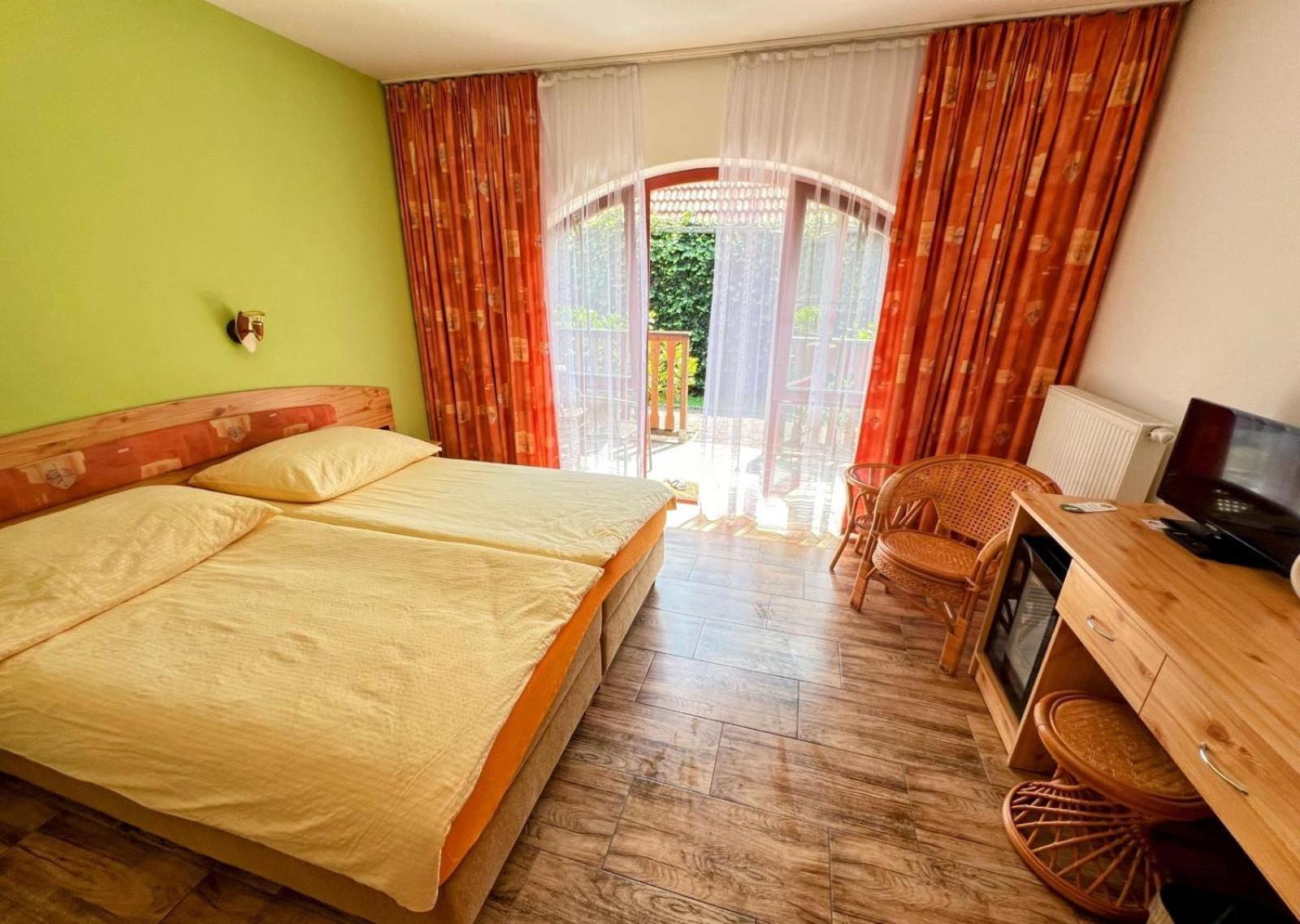Hotel Fogl Nová Bystřice Exterior foto